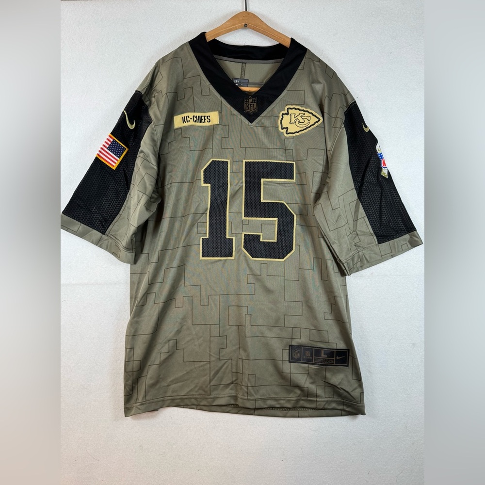 Nike NFL Patrick Mahomes Kansas City Chiefs Football Jersey